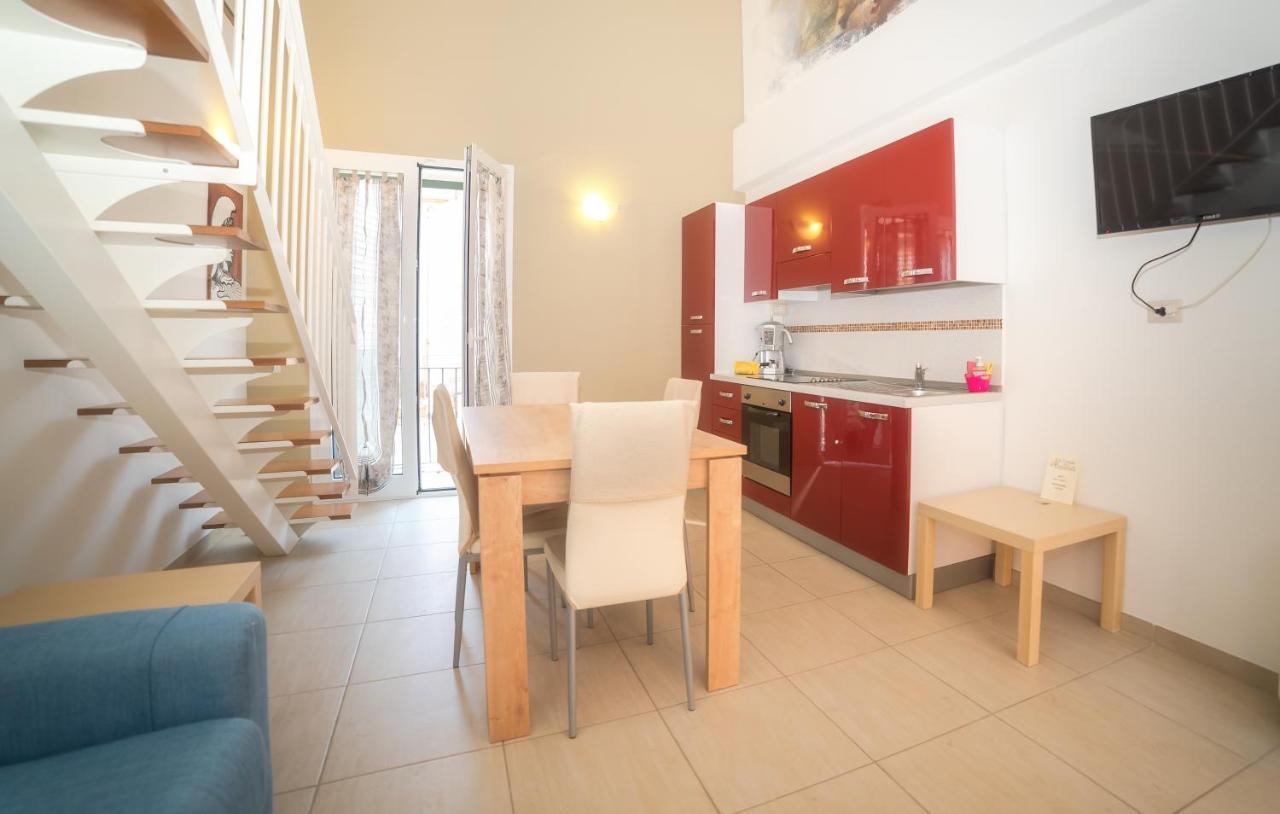 Il Cortile Delle Esperidi Apartman Lecce Kültér fotó