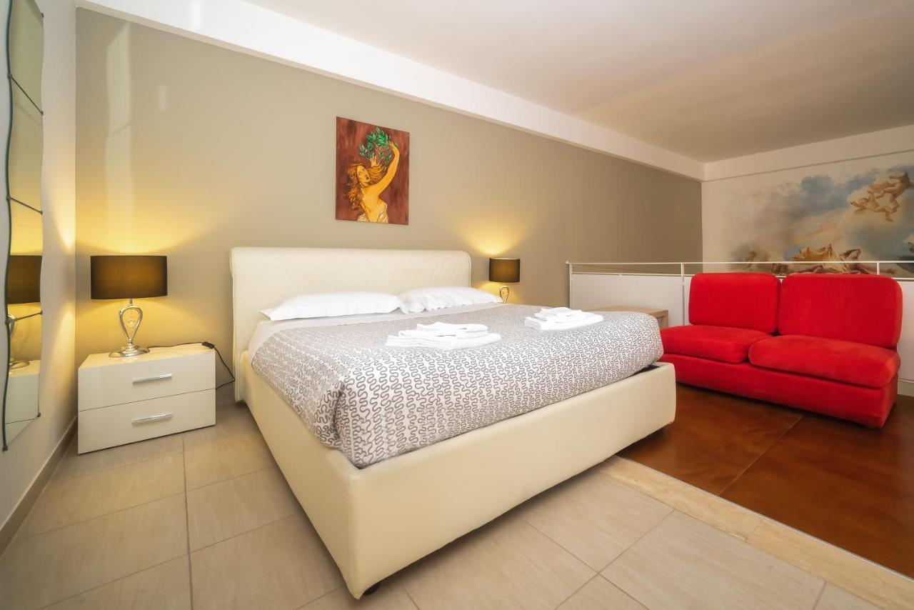 Il Cortile Delle Esperidi Apartman Lecce Kültér fotó