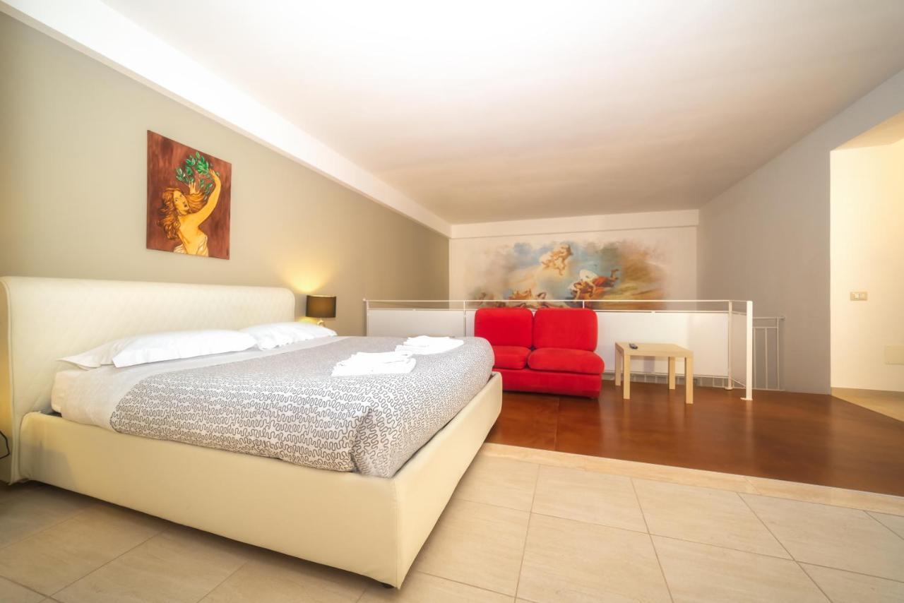 Il Cortile Delle Esperidi Apartman Lecce Kültér fotó