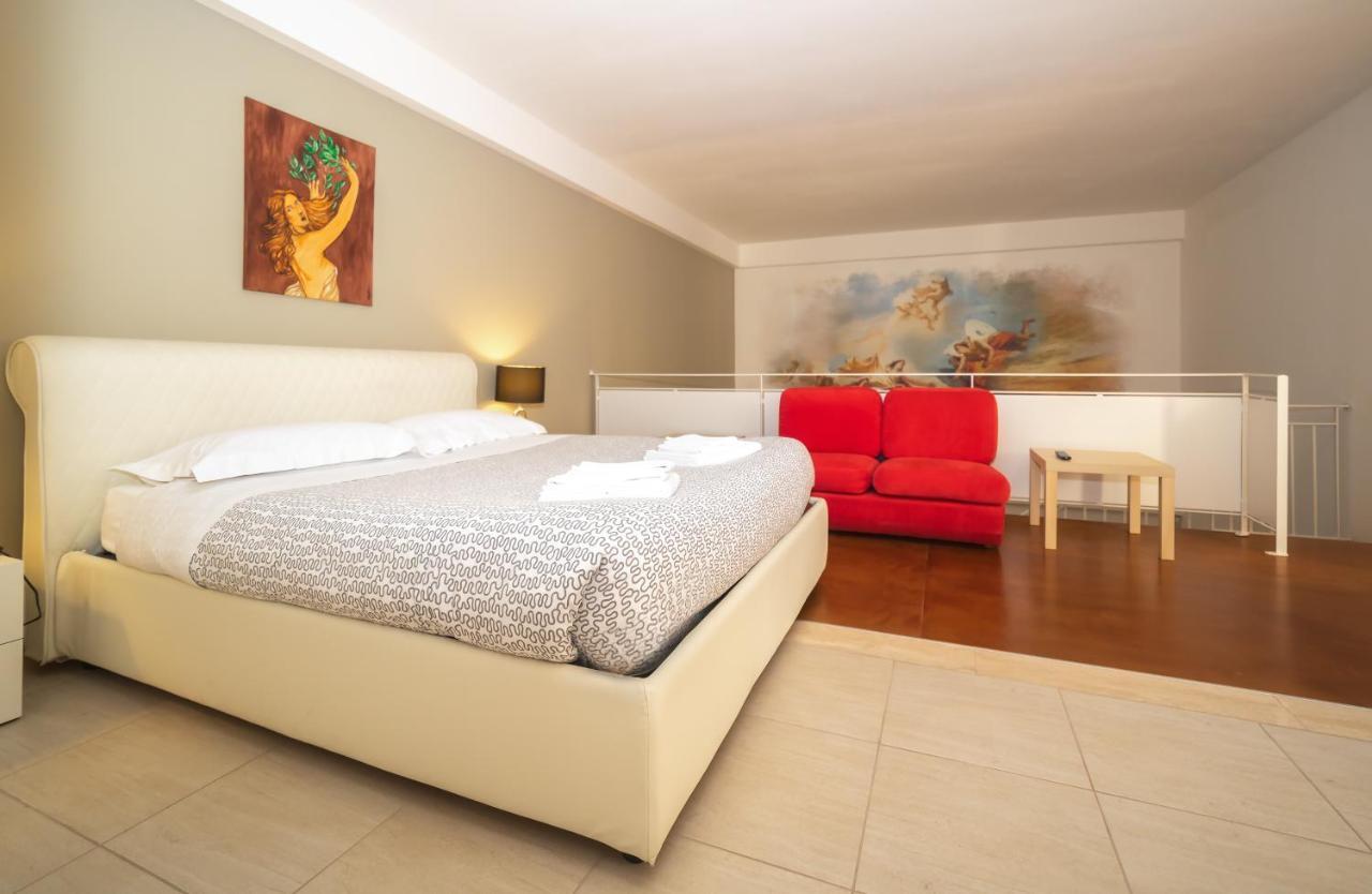 Il Cortile Delle Esperidi Apartman Lecce Kültér fotó